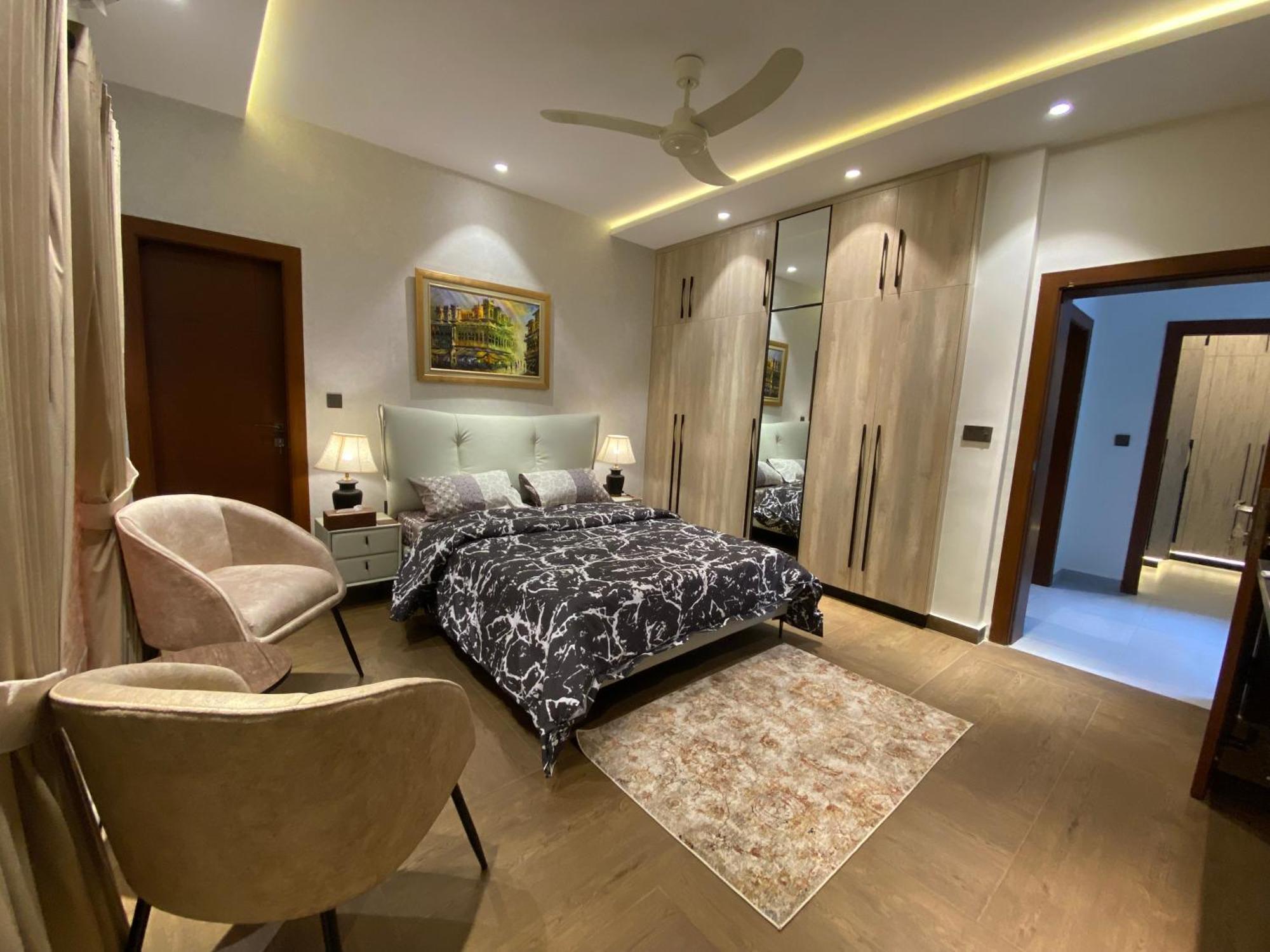 Firefly Retreat-Your Home Away From Home Равалпинди Екстериор снимка